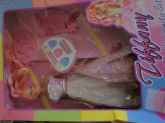 Boneca Tiffany com maquiagem